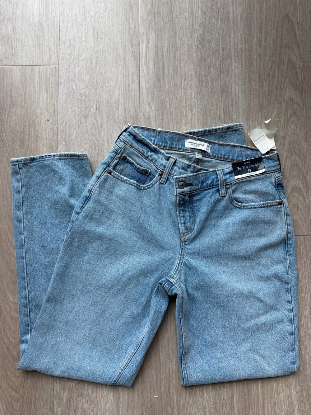 Abercrombie & Fitch Curve Love Mid Rise Straight Leg Jeans